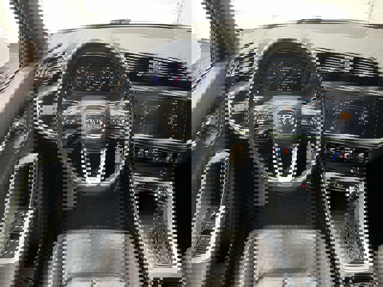 Used 2019 Audi Q3 2.0T Premium image 13