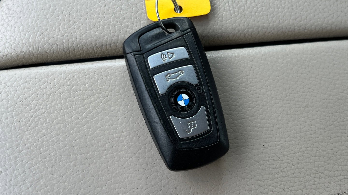 Used 2012 BMW 550i xDrive Sedan AWD/4WD image 42