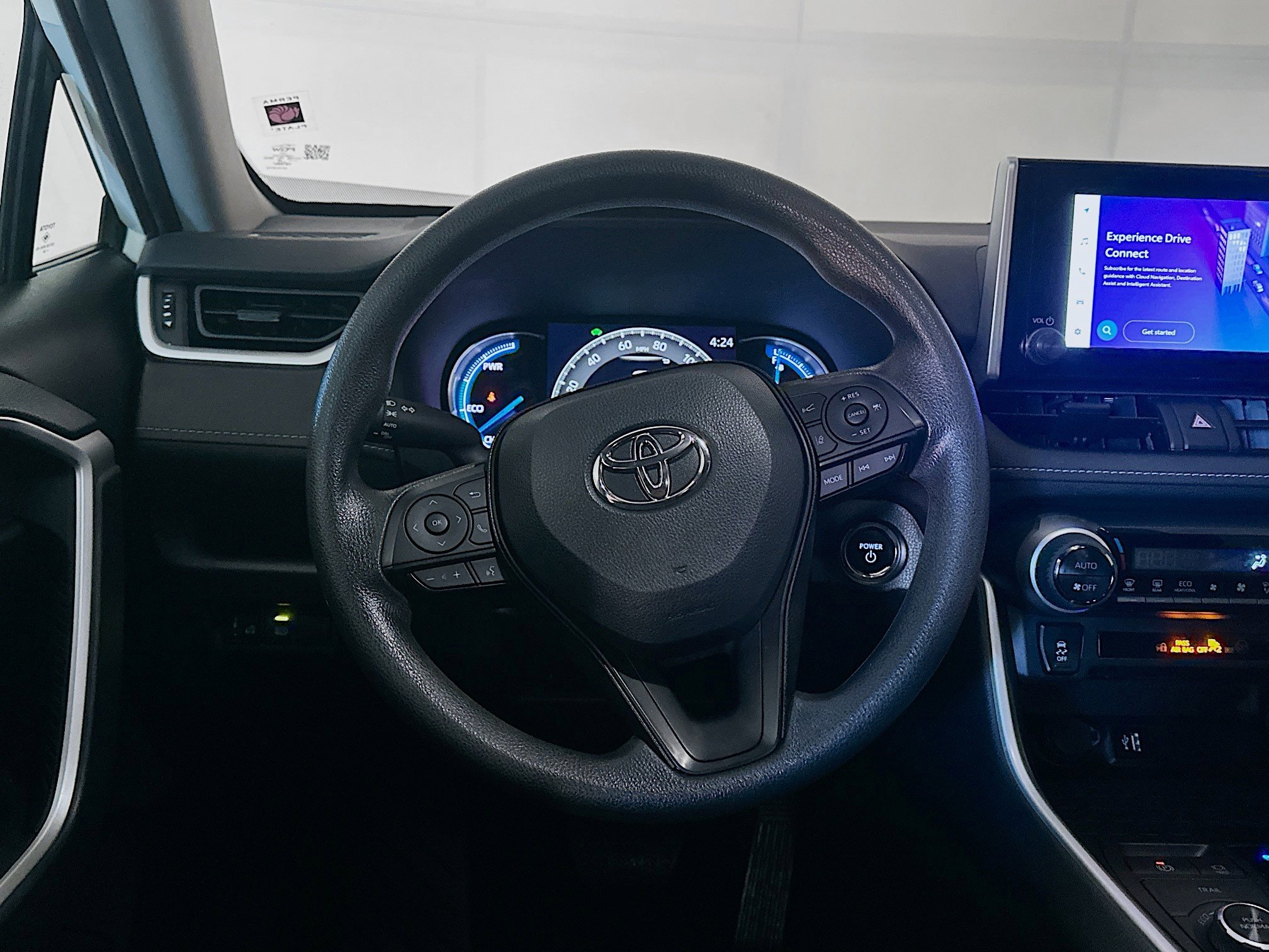 Used 2024 Toyota RAV4 XLE image 18