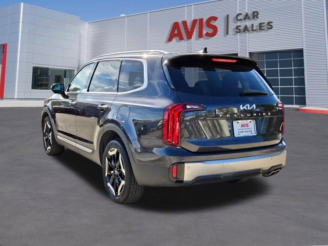 Used 2025 Kia Telluride S image 9