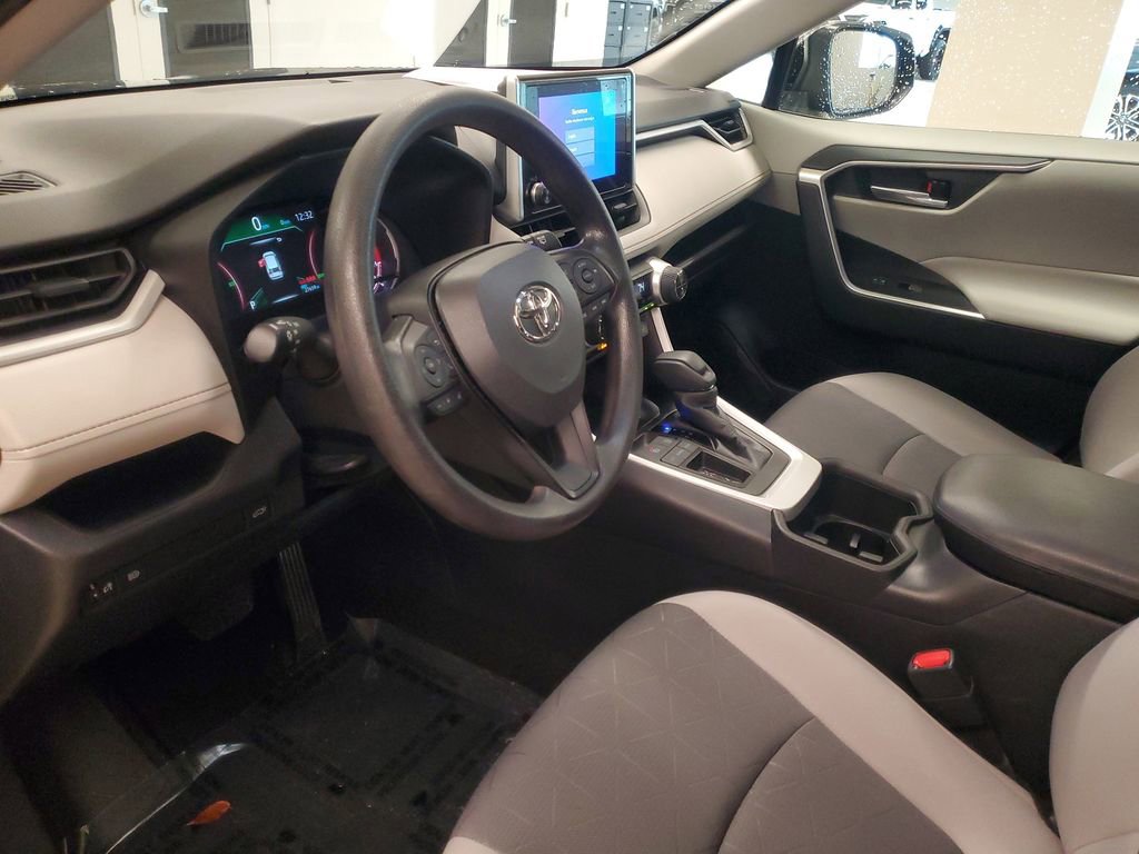 Certified 2023 Toyota RAV4 XLE w/ Convenience Package image 16