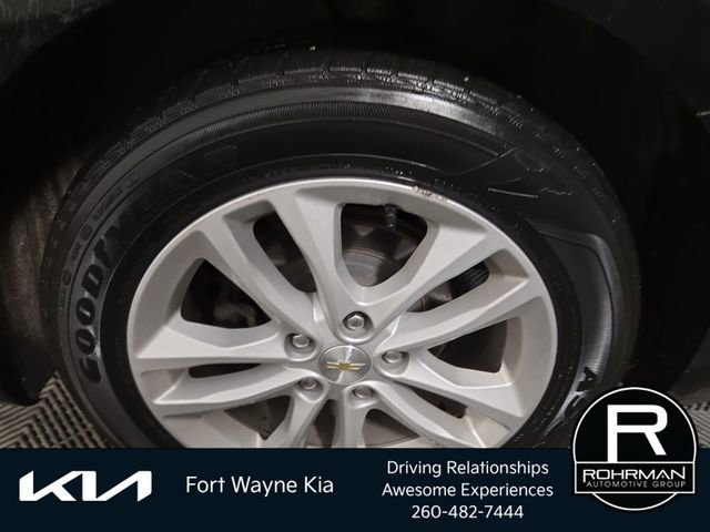 Used 2018 Chevrolet Malibu LT FWD image 11