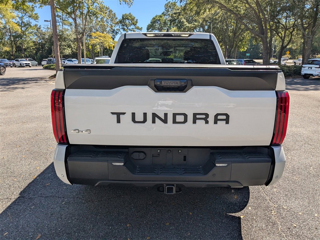 Used 2022 Toyota Tundra SR5 w/ SR5 Convenience Package image 4