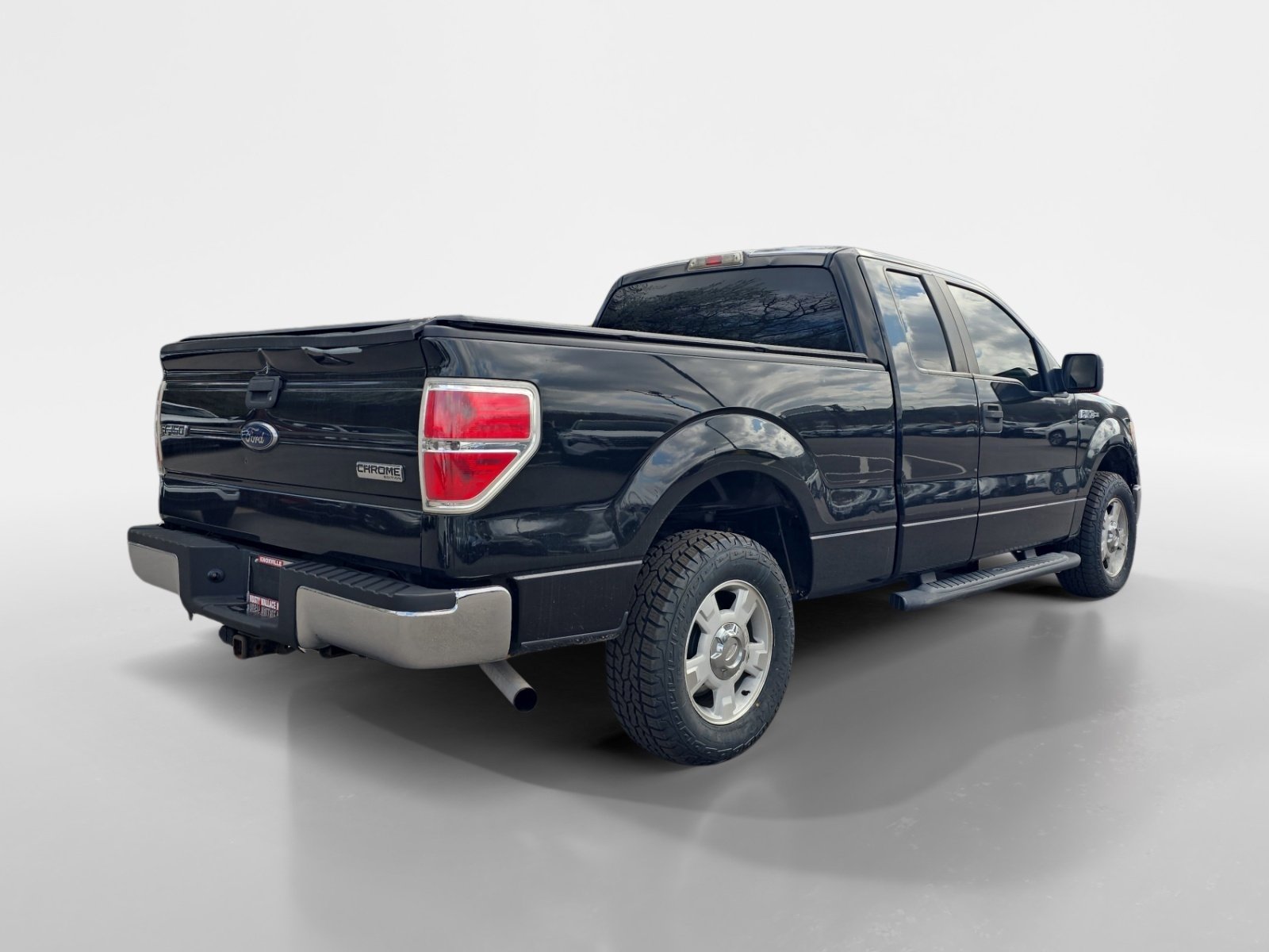 Used 2010 Ford F150 XLT image 4