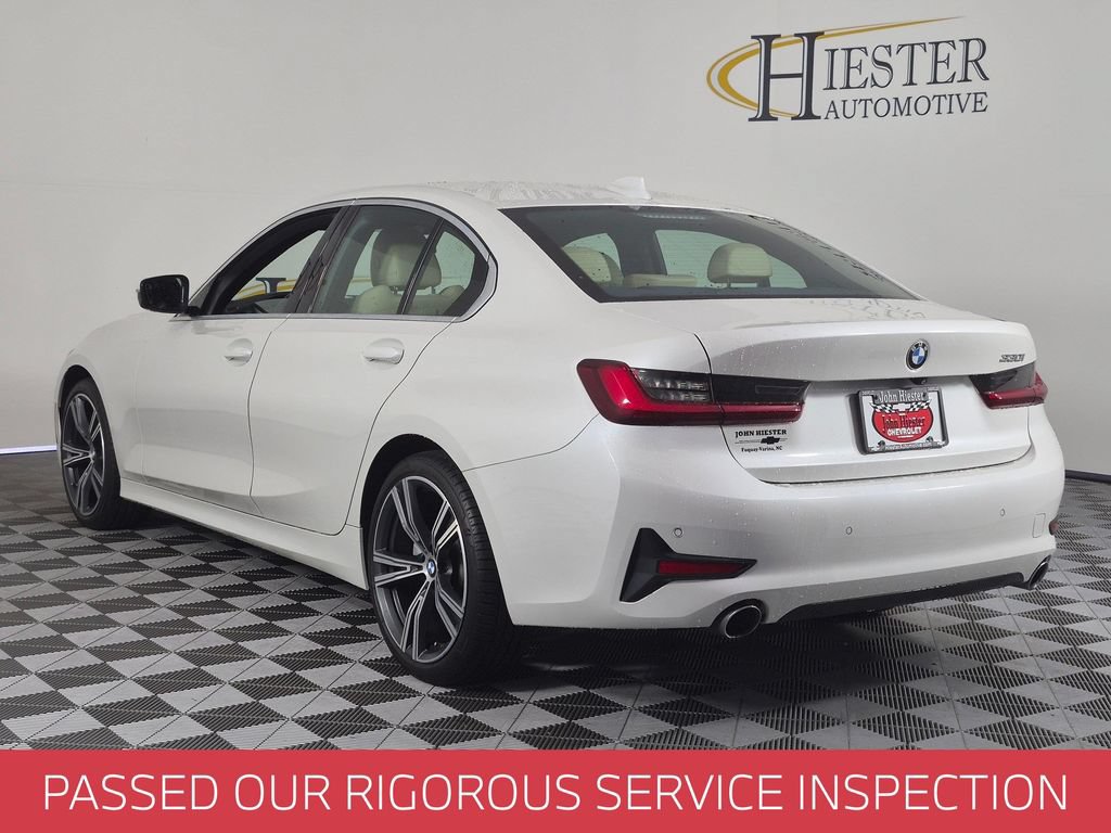 Used 2022 BMW 330i Sedan w/ Premium Package RWD image 5