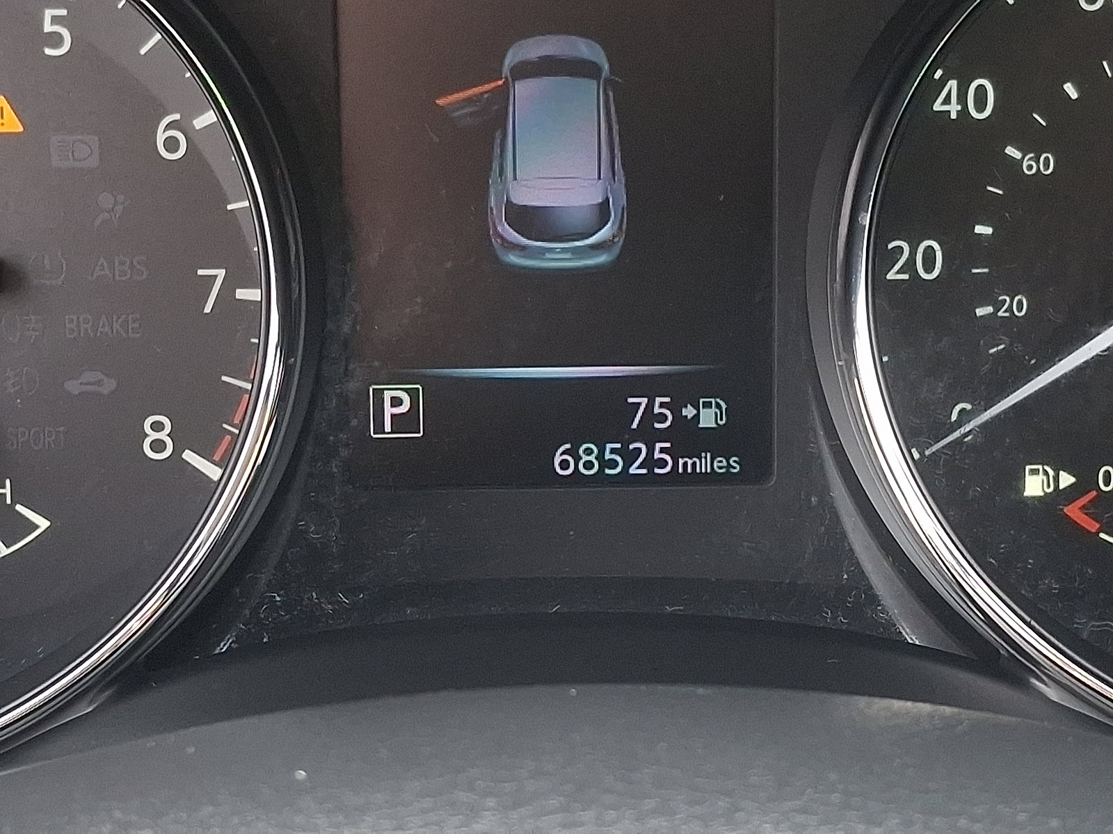 Used 2018 Nissan Rogue Sport SL w/ SL Premium Package image 2