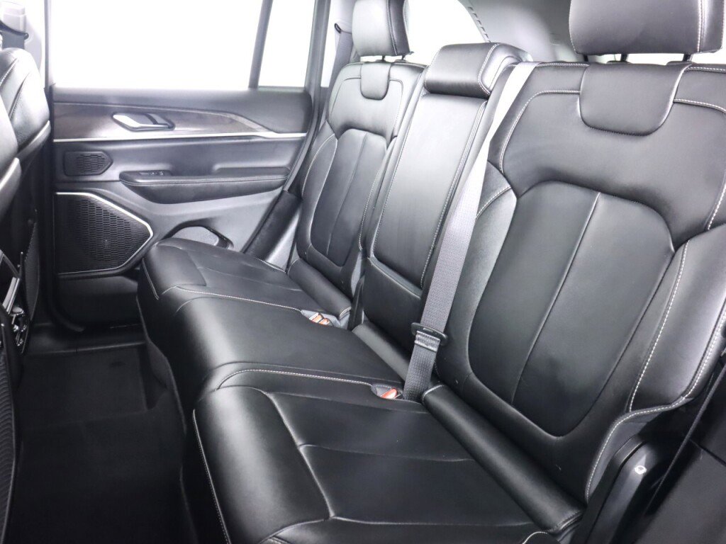 Used 2022 Jeep Grand Cherokee Limited 4xe AWD/4WD image 41