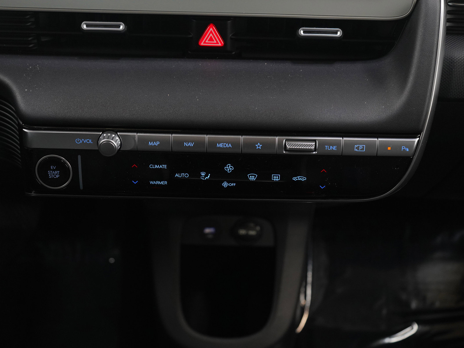 Used 2023 Hyundai Ioniq 5 SEL w/ Cargo Package image 16