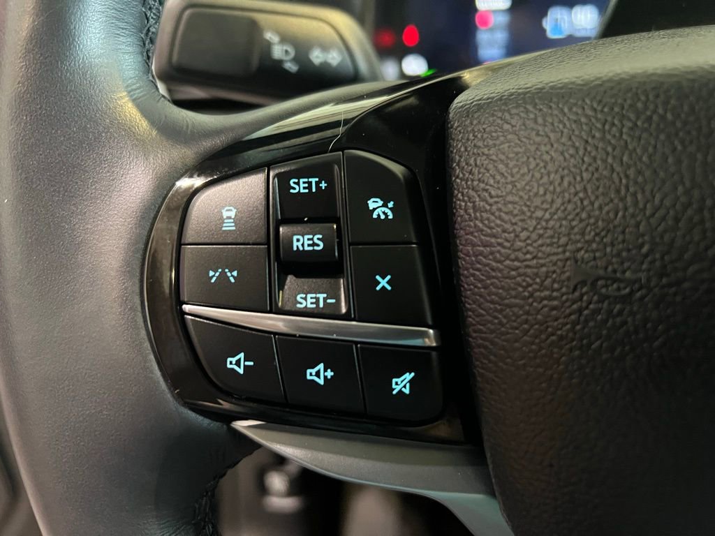 Used 2025 Ford Explorer Platinum w/ LUX Leather Package AWD/4WD image 24