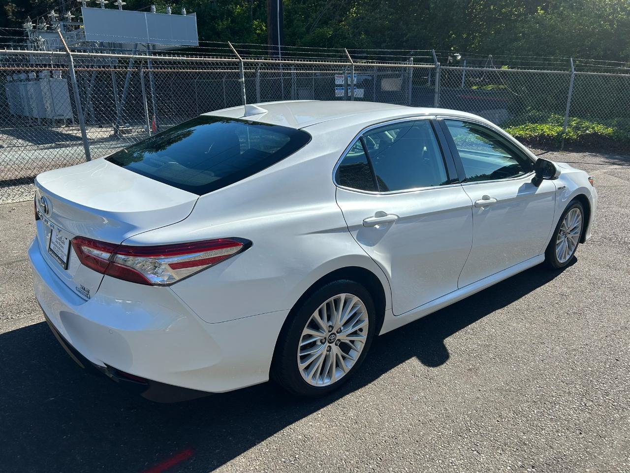 Used 2020 Toyota Camry XLE w/ Driver Assist Package FWD image 5