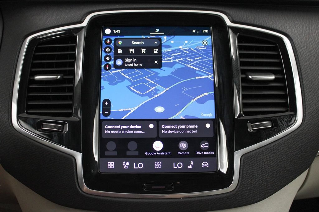 Certified 2024 Volvo XC90 B6 Plus w/ Protection Package Premier AWD/4WD image 38