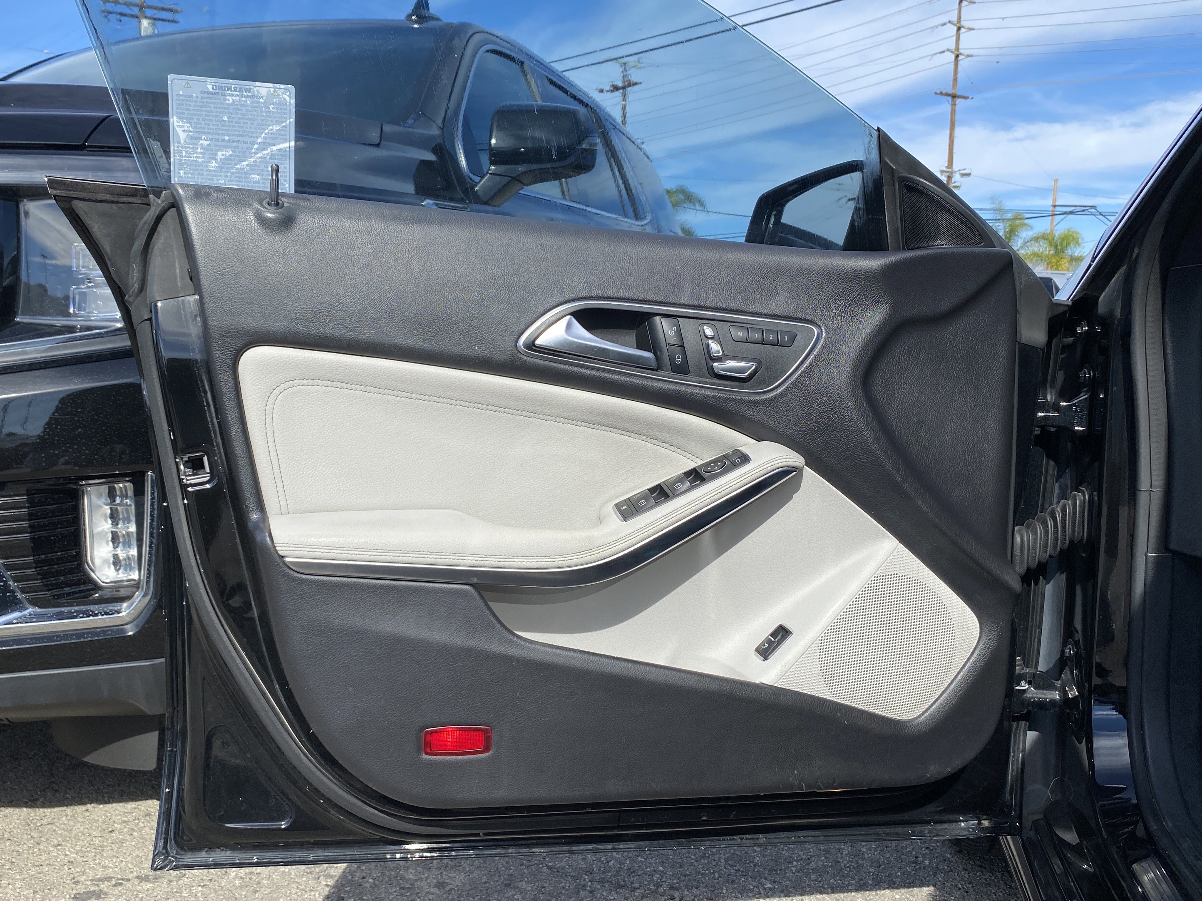 Used 2018 Mercedes-Benz CLA 250 image 15