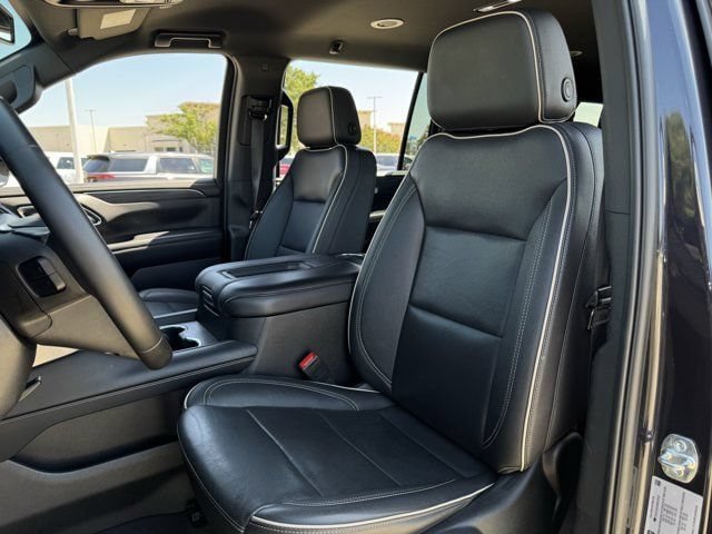 Certified 2024 GMC Yukon XL SLT RWD image 27
