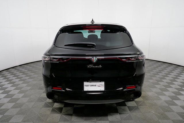 Used 2024 Alfa Romeo Tonale Ti w/ Active Assist Package AWD/4WD image 30
