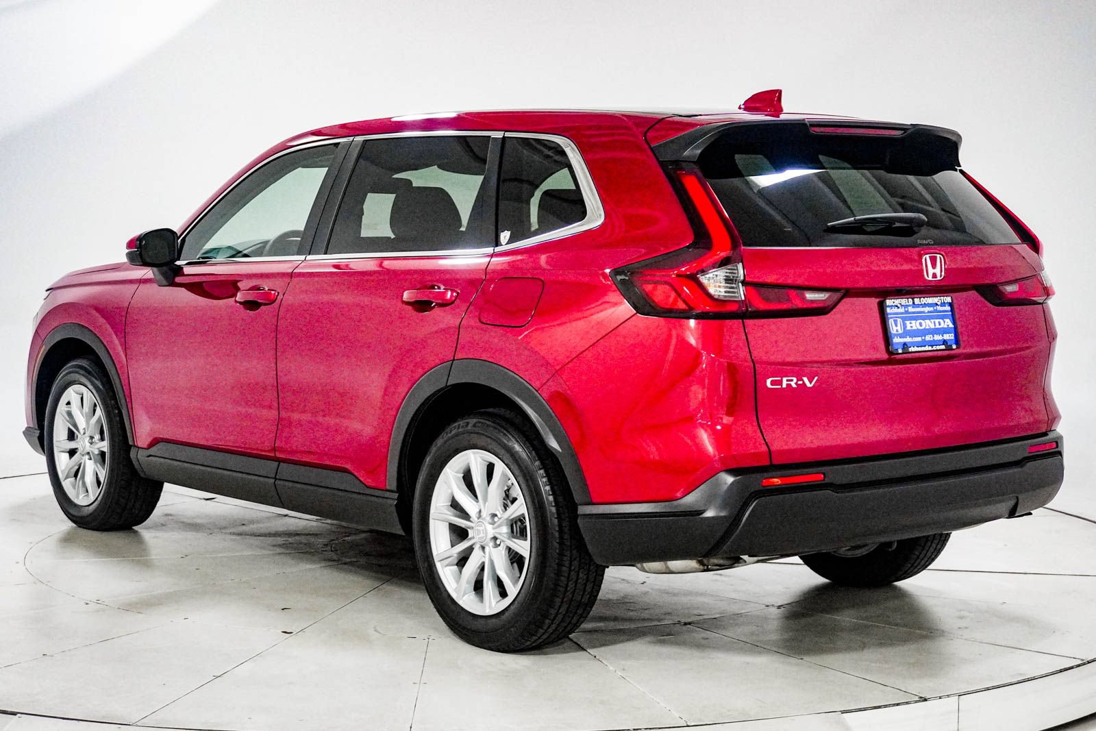 Used 2025 Honda CR-V EX image 6