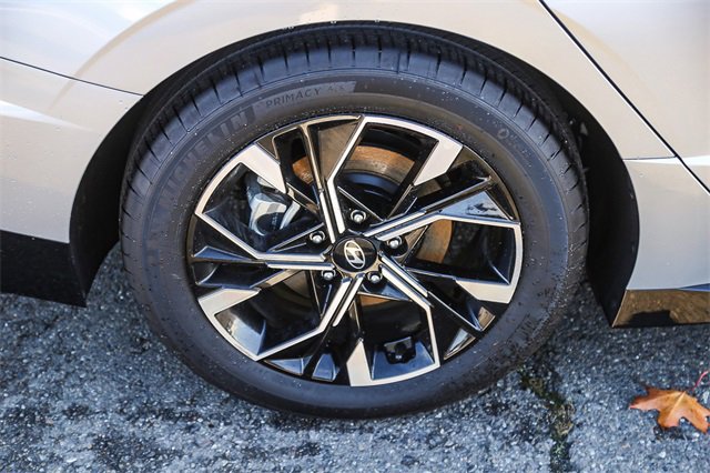 Used 2024 Hyundai Sonata SEL image 11