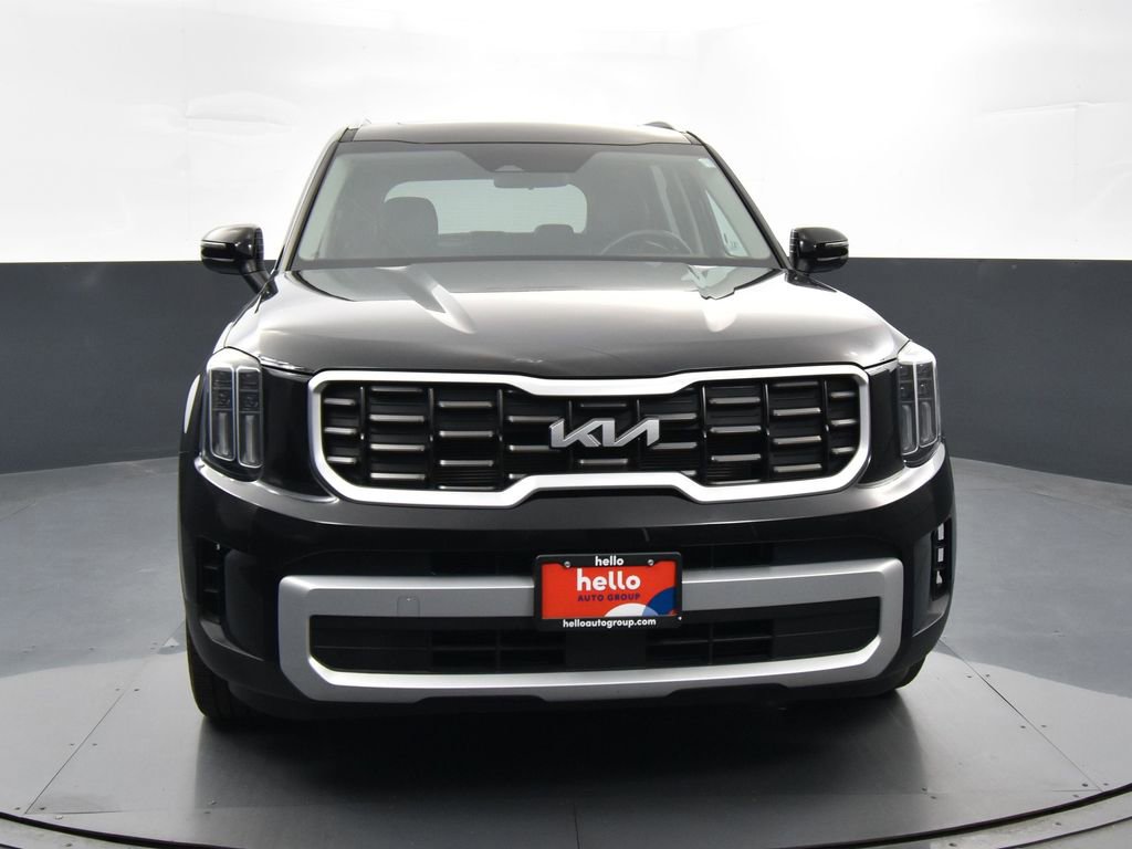 Certified 2025 Kia Telluride S image 4