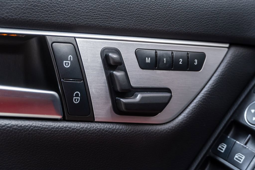 Used 2012 Mercedes-Benz C 300 4MATIC Sedan image 23