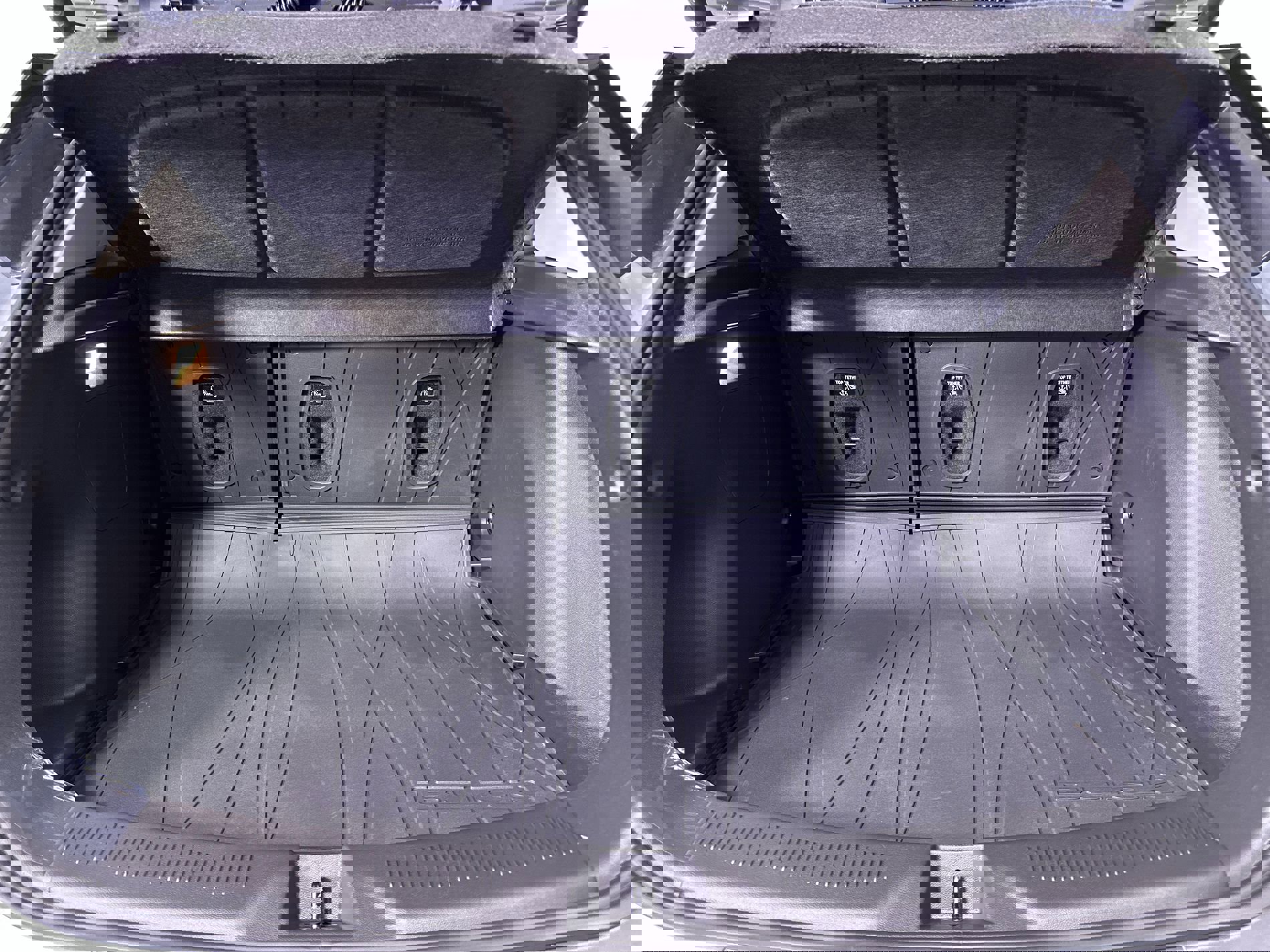 New 2026 Buick Encore GX Avenir w/ Avenir Technology Package image 63