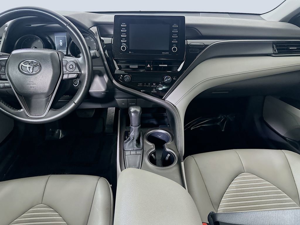 Used 2023 Toyota Camry SE image 17