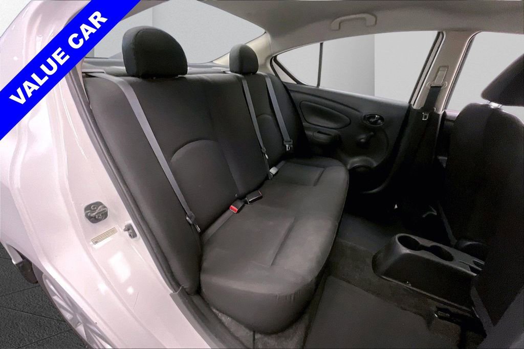 Used 2019 Nissan Versa S image 18