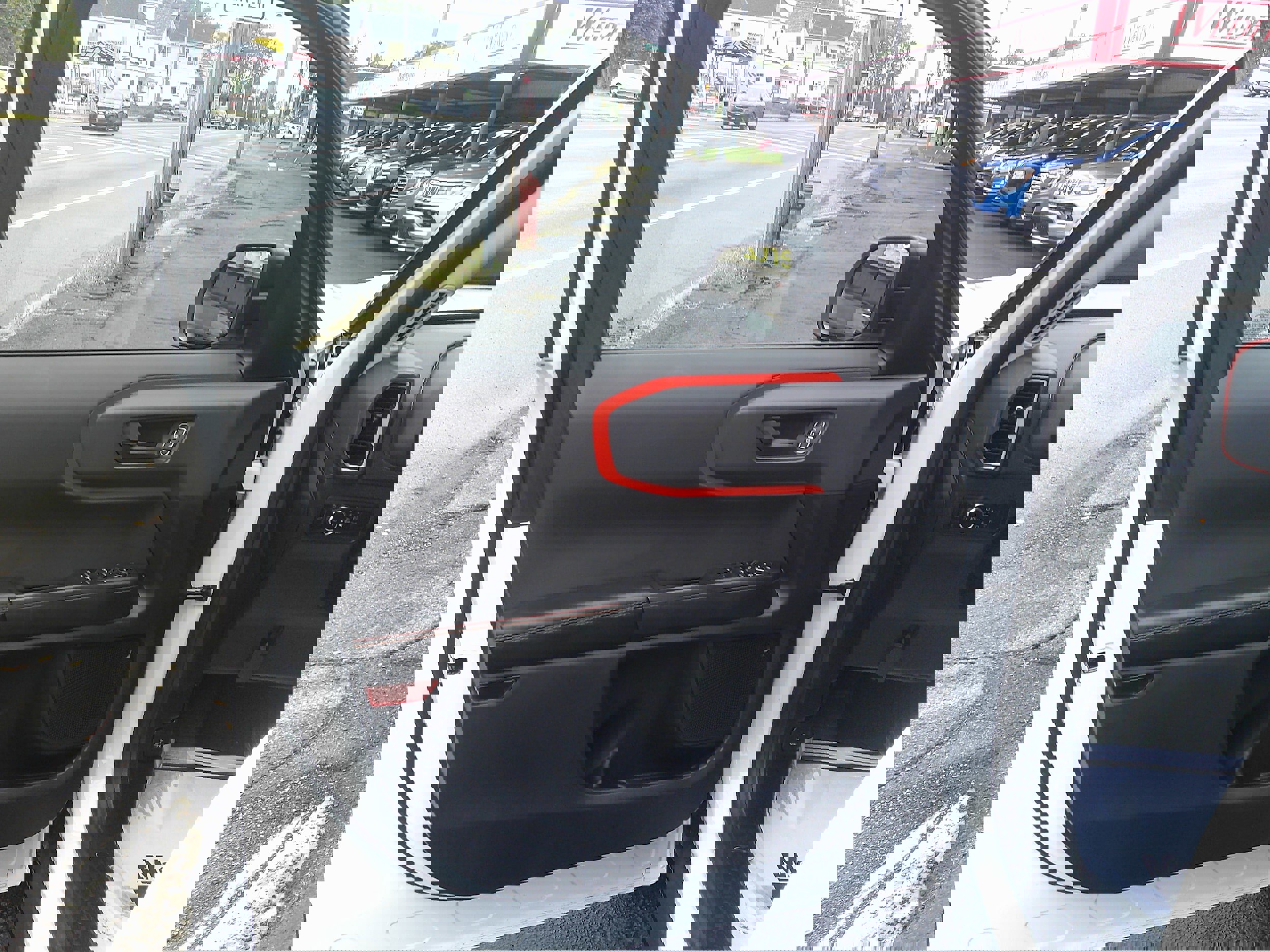 Used 2024 Ford Bronco Sport Free Wheeling w/ Convenience Package image 16