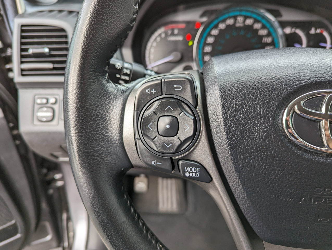 Used 2014 Toyota Venza Limited image 16