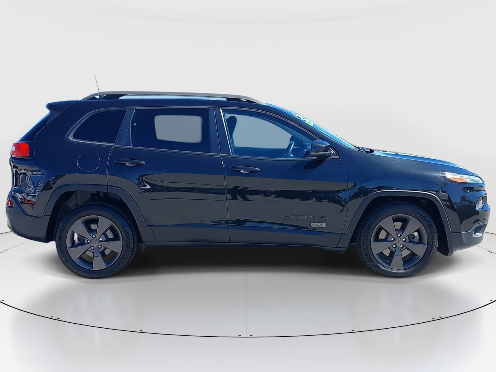 Used 2016 Jeep Cherokee 75th Anniversary image 4