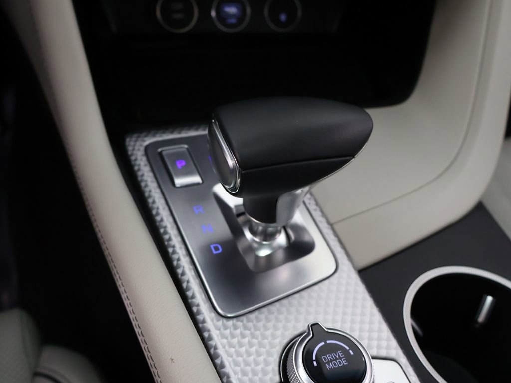 Used 2023 Genesis G70 2.0T w/ Sport Prestige Package image 56