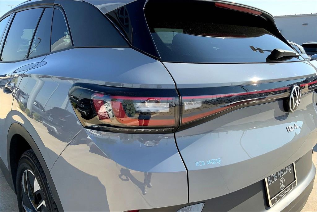Certified 2022 Volkswagen ID.4 Pro image 29