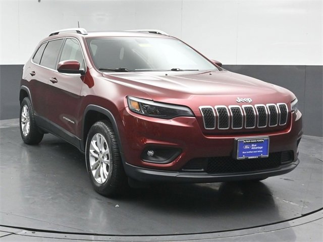 Used 2019 Jeep Cherokee Latitude w/ Cold Weather Group image 1