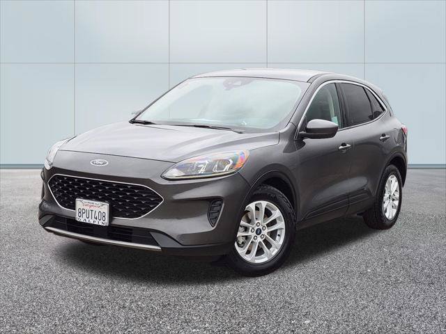 Used 2020 Ford Escape SE FWD image 1