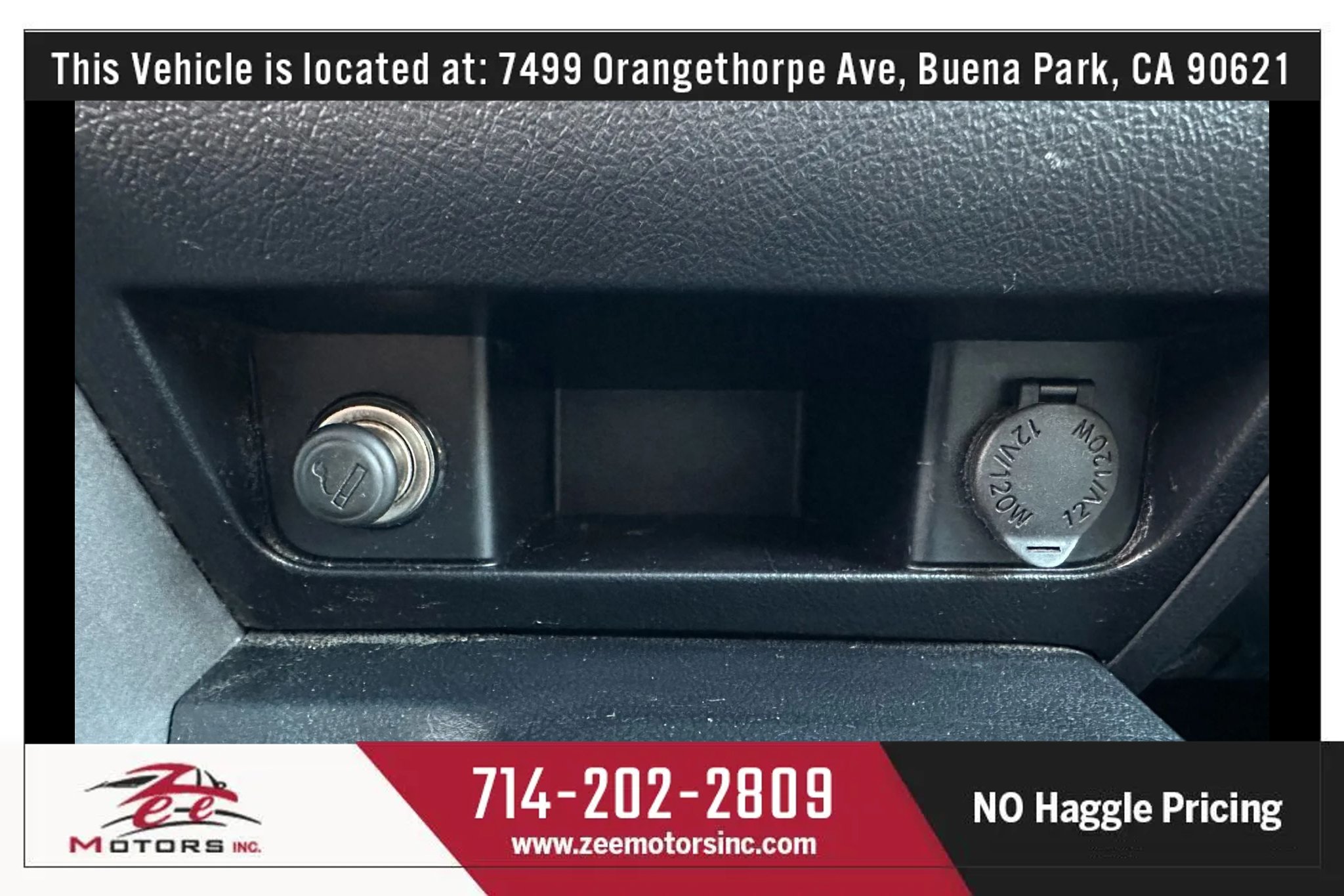 Used 2013 Toyota Sequoia Platinum RWD image 42