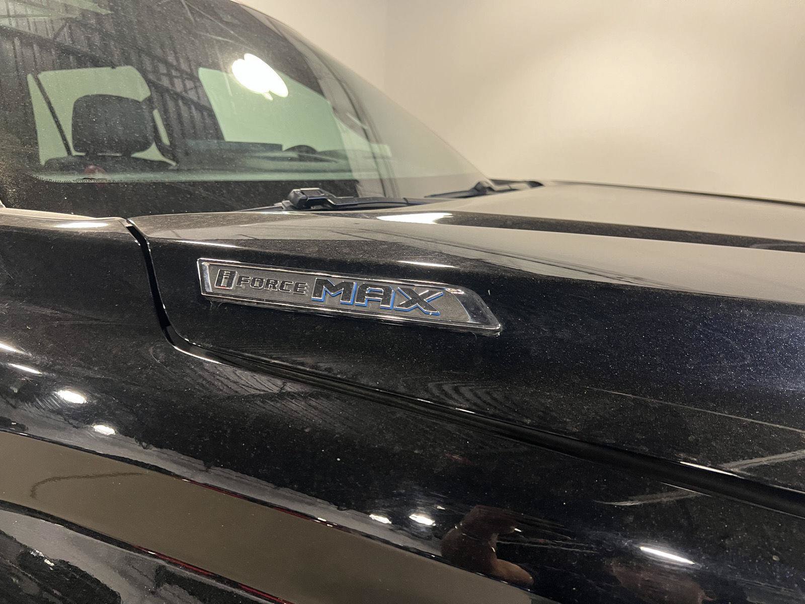 Used 2023 Toyota Sequoia Platinum AWD/4WD image 51