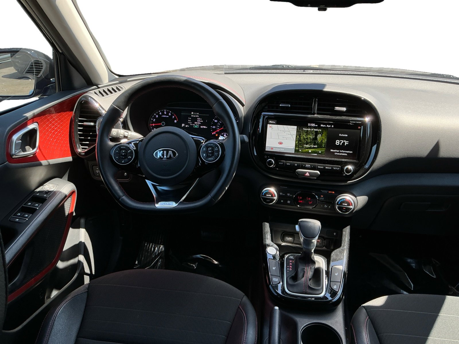 Used 2021 Kia Soul Turbo FWD image 14