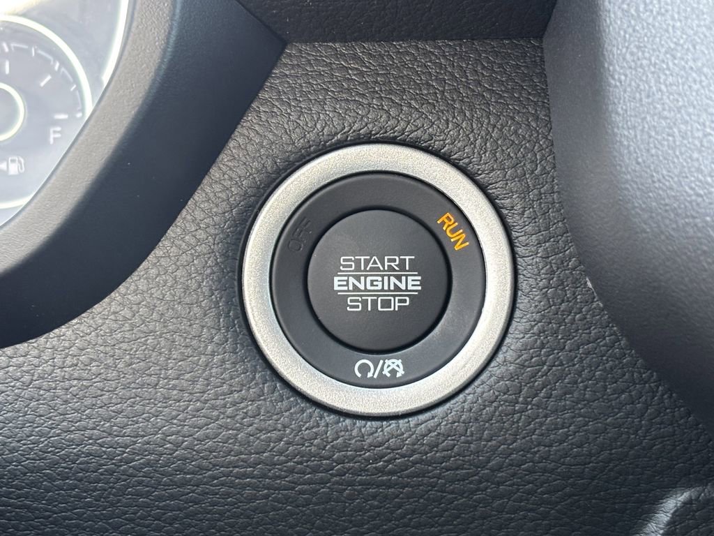 New 2025 RAM 1500 Lone Star AWD/4WD image 16