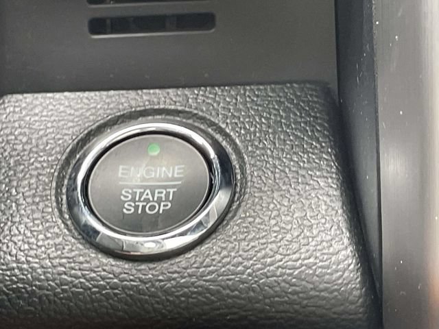 Used 2020 Ford F250 Platinum w/ FX4 Off-Road Package AWD/4WD image 20