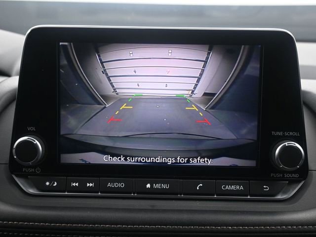 Used 2025 Nissan Rogue SV AWD/4WD image 17