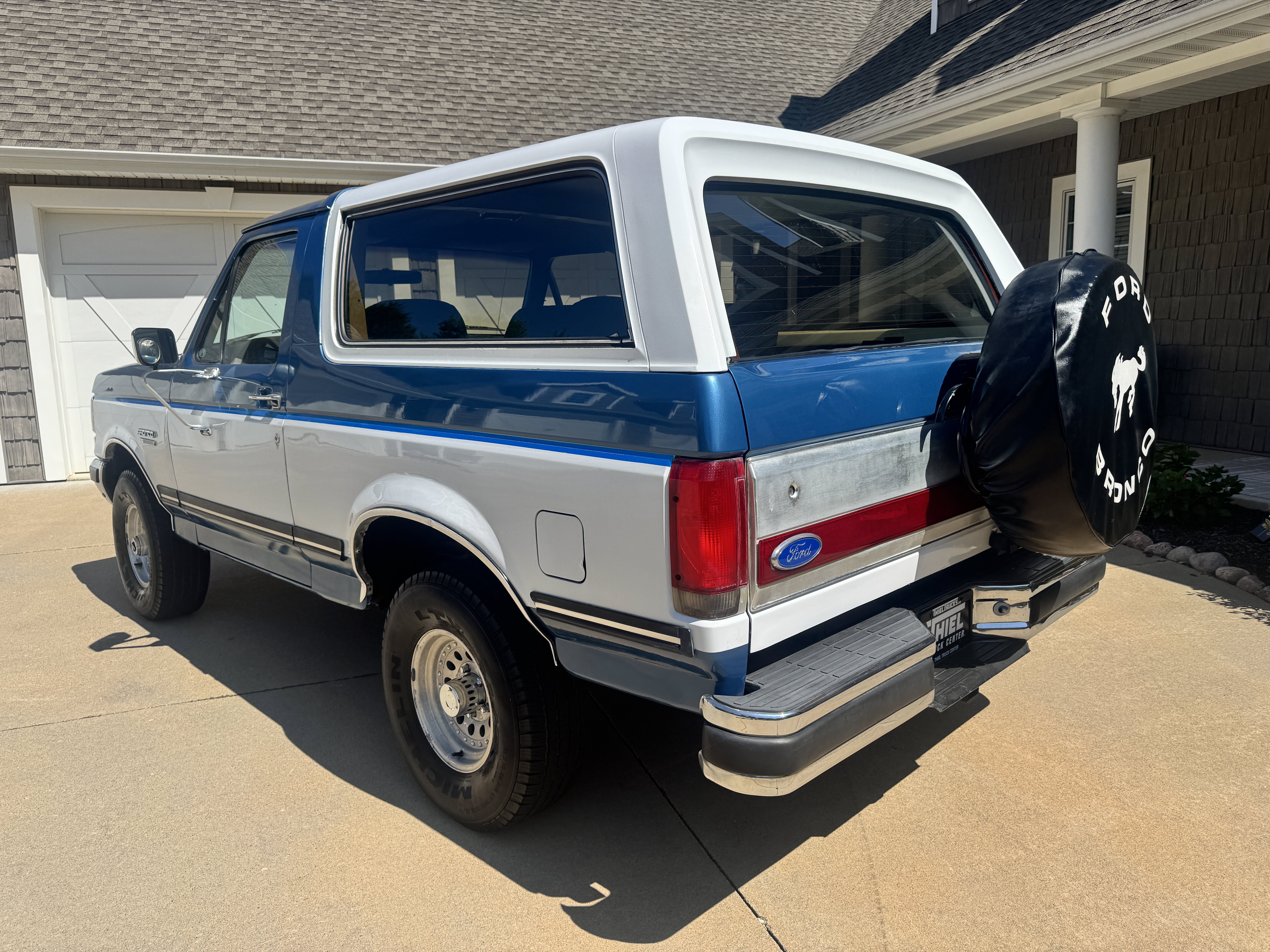 Used 1989 Ford Bronco AWD/4WD image 4