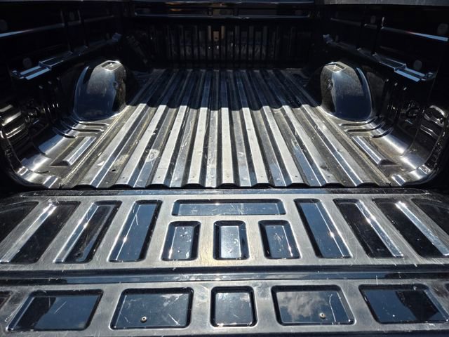Used 2022 Chevrolet Colorado LT w/ Fleet Safety Package RWD image 16
