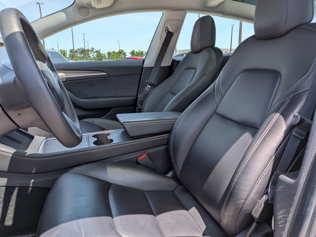 Used 2021 Tesla Model 3 Long Range image 16