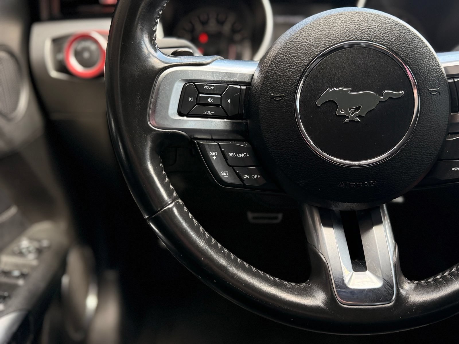 Used 2022 Ford Mustang GT Premium RWD image 26