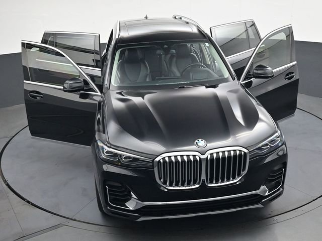 Used 2020 BMW X7 xDrive40i w/ Executive Package image 40