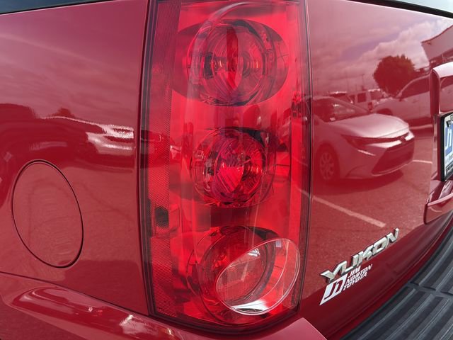 Used 2013 GMC Yukon SLT w/ Suspension Package, Autoride AWD/4WD image 11