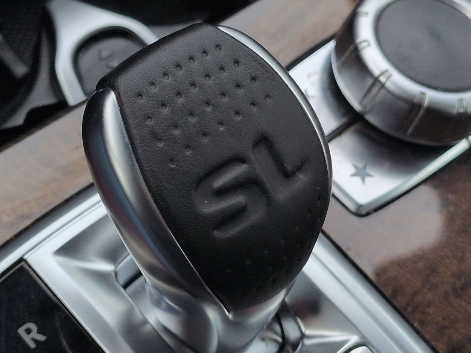 Used 2013 Mercedes-Benz SL 550 image 26