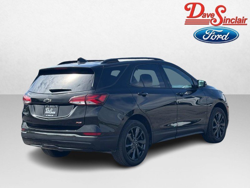 Used 2023 Chevrolet Equinox RS w/ RS Leather Package AWD/4WD image 7