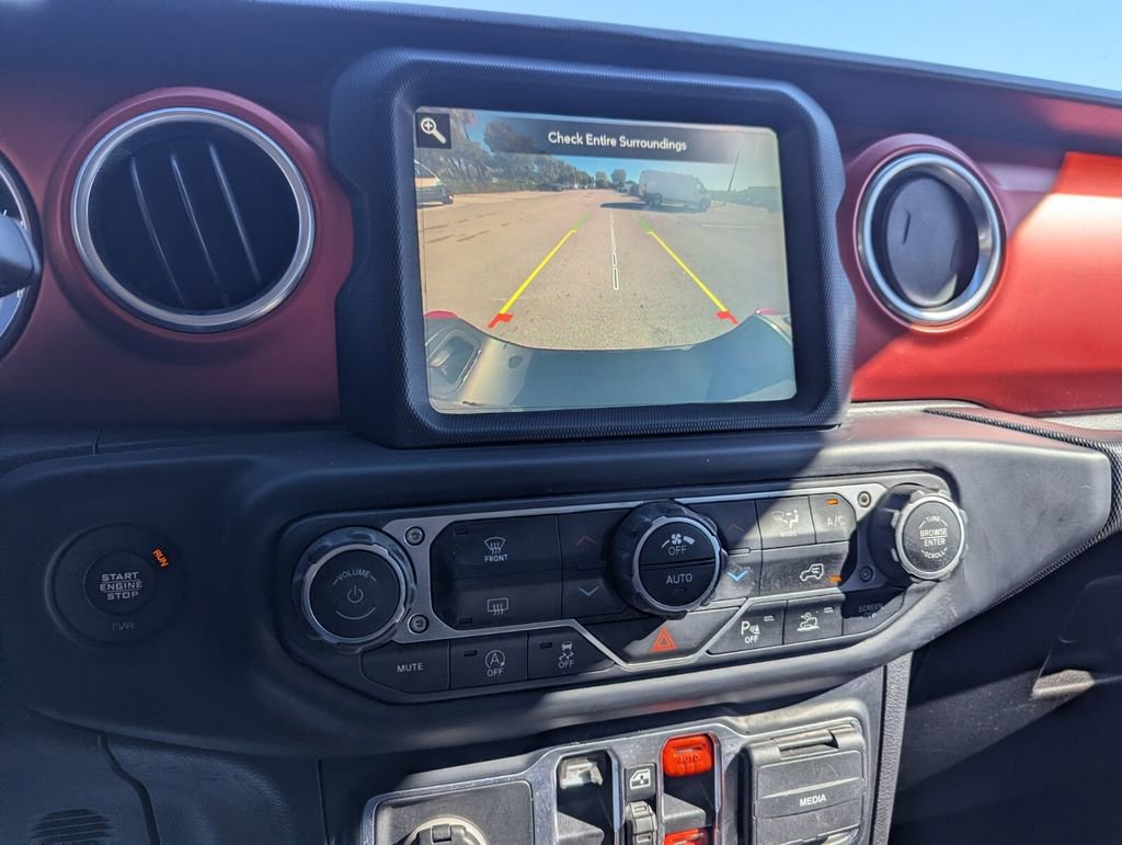 Used 2020 Jeep Gladiator Rubicon AWD/4WD image 29