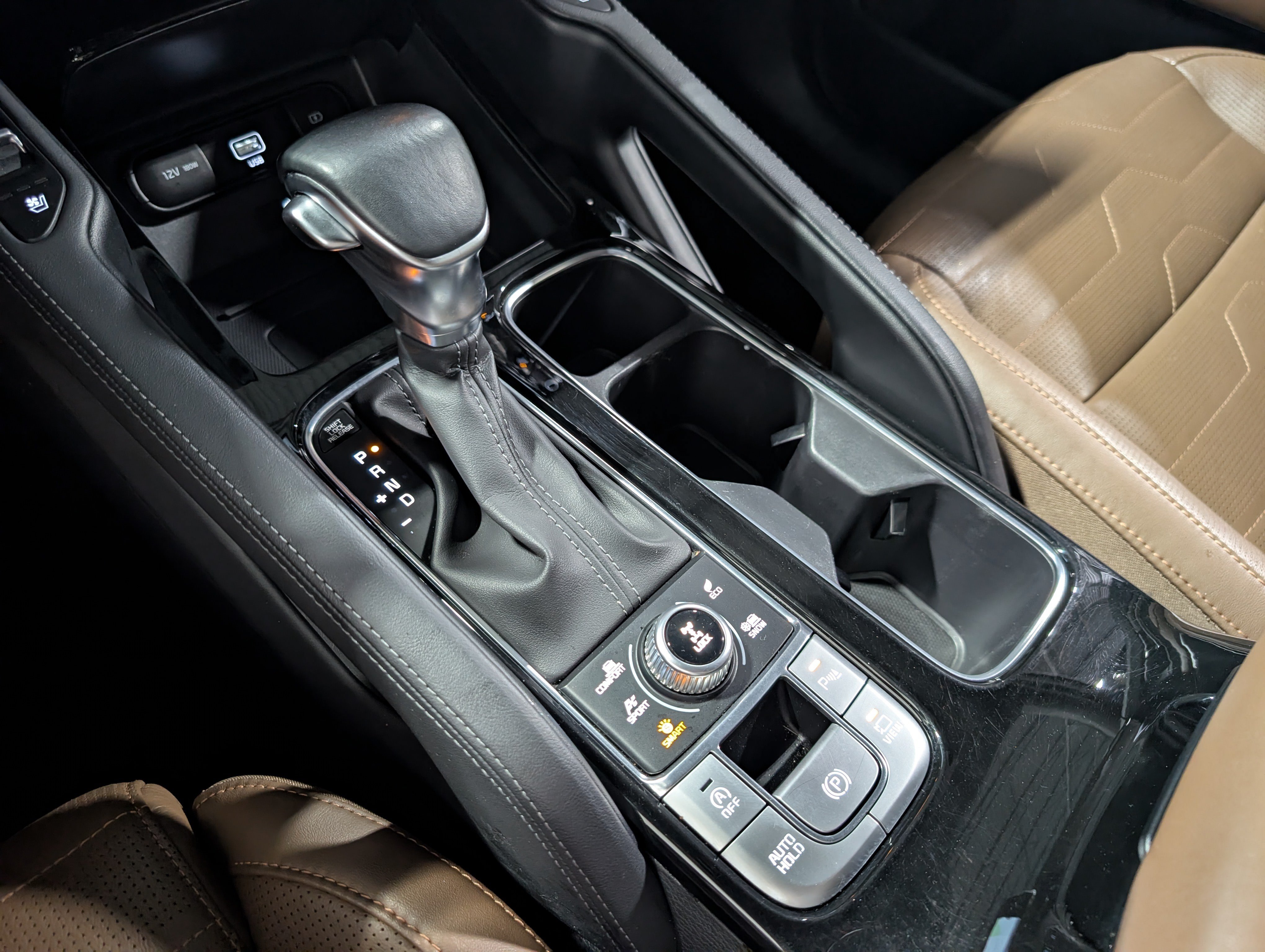 Used 2022 Kia Telluride SX w/ SX Prestige Package AWD/4WD image 20
