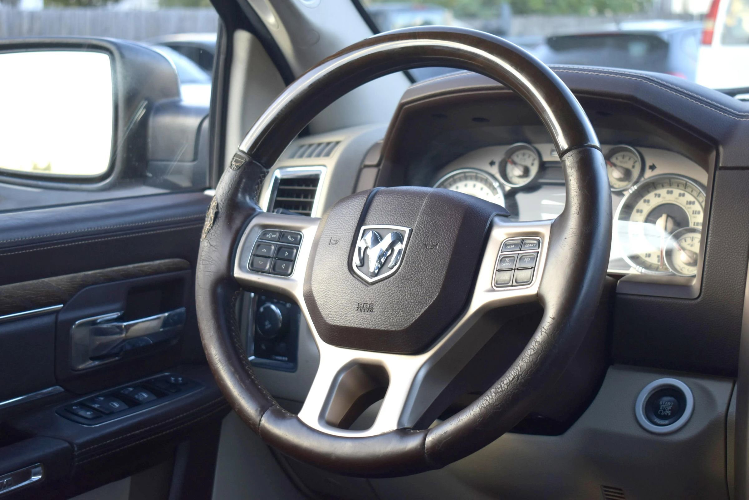 Used 2015 RAM 1500 Laramie Longhorn w/ Convenience Group image 16