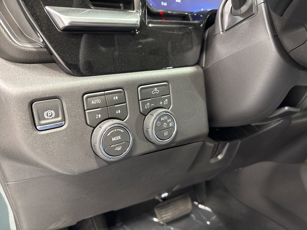 New 2026 Chevrolet Silverado 1500 LT Trail Boss w/ Protection Package image 28